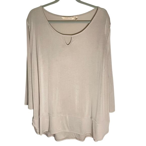 Soft Surroundings Carina keyhole top in taupe - Picture 3 of 6